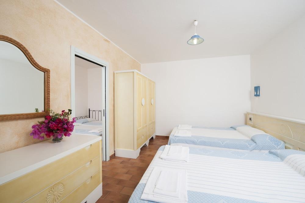 Residence S'Incantu Villasimius Exterior photo