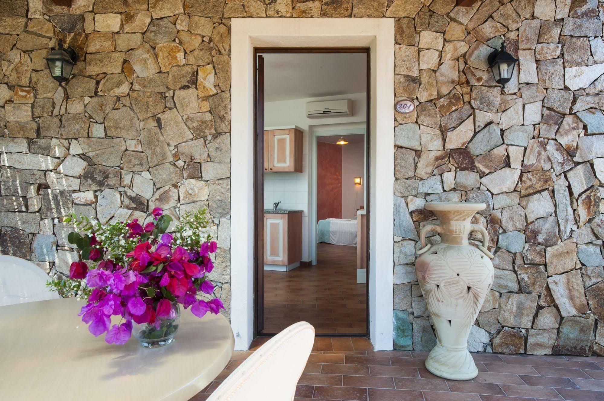 Residence S'Incantu Villasimius Exterior photo